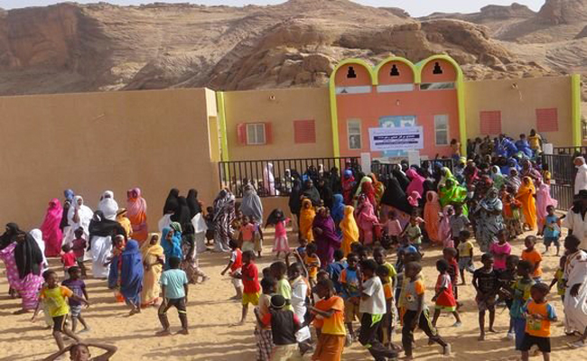 الجزائر تقدم أدوية و مساعدات مالية وعينية لهيئات خيرية تتكفل بالفقراء والأيتام في نواكشوط ونواذيبو
