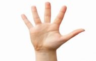 تعانون من تورّم الأصابع؟ إذاً انتبهوا من هذه العوامل!