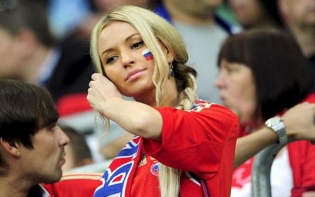 روسيا تتخوف من ألاف الأمهات العازبات المونديال