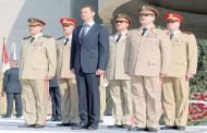 وأخيرا مذكرة اعتقال دولية بحق مدير المخابرات السورية