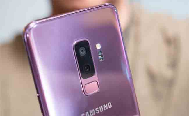 جلاكسي S10+: سامسونج تعمل على هاتف ذكي مع 5 كاميرات