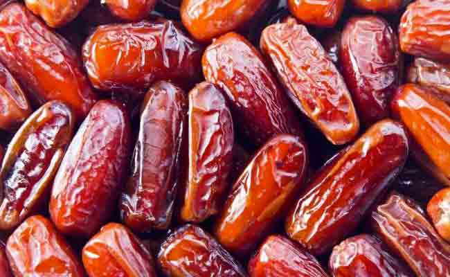 كيف سيفيدك دبس التمر صحيّاً وجمالياً؟