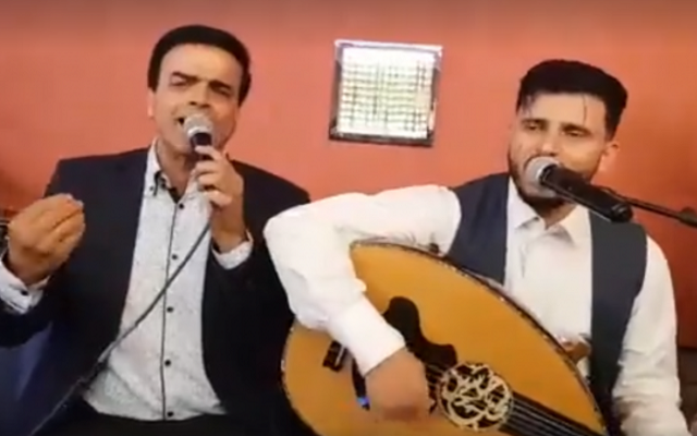 مطرب إسرائيلي يغني بزفاف أقارب علي عبد الله صالح