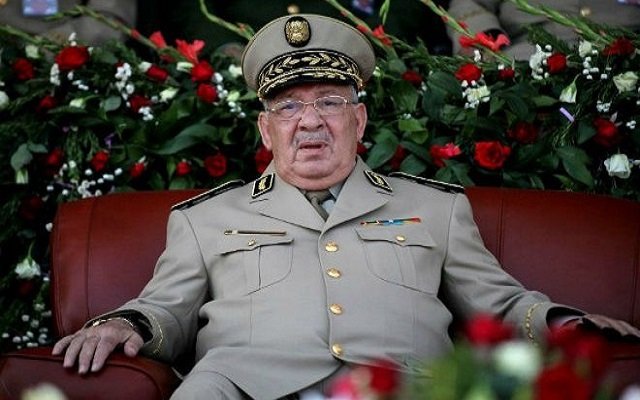 رسميا القايد صالح هو ملك البلاد الجديد