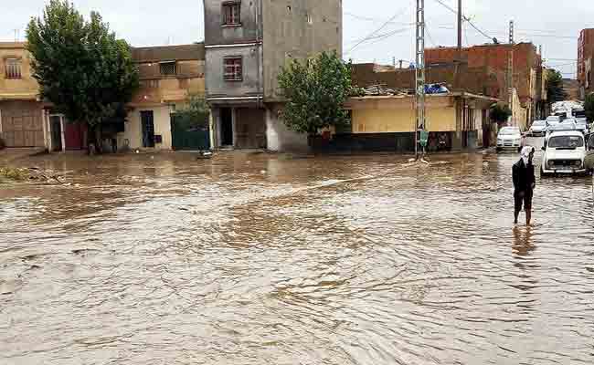 الأمطار الرعدية التي تساقطت على بلدية شلغوم العيد بميلة تخلف عدة أضرار مادية