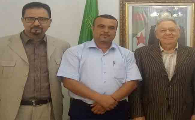 لقاء بين ولد عباس و نقابة