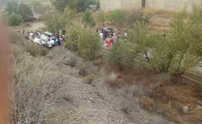 موكب زفاف يتحول إلى موكب جنائزي على إثر حادث مروري خلف 3 قتلى بين البويرة وبرج بوعريريج