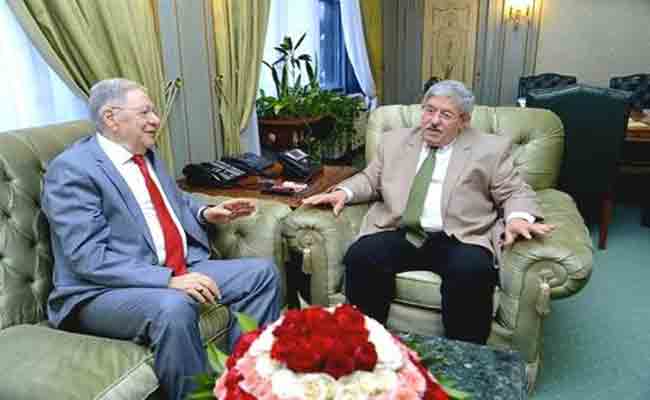 أويحيى و ولد عباس يعربان عن مساندتهما لبوتفليقة