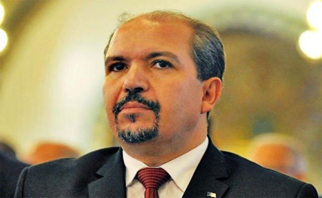 عيسى :
