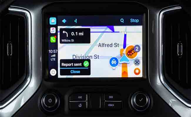 آبل كاربلاي يستقبل Waze