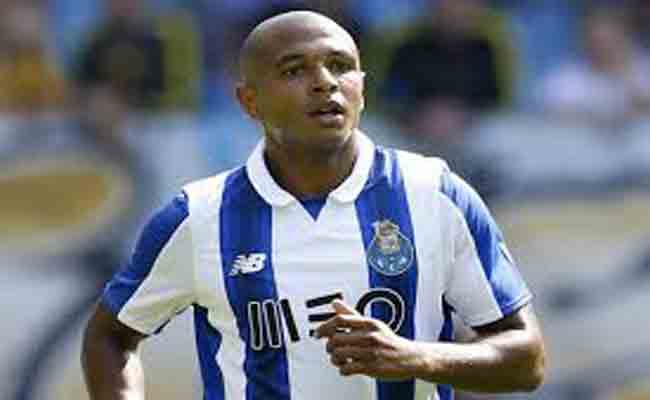 براهيمي أغلى لاعب في البرتغال