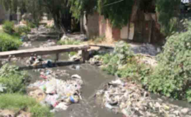 إطلاق عملية تطهير لوادي بني عزة بالبليدة بعد اكتشاف أنه مصدر الكوليرا
