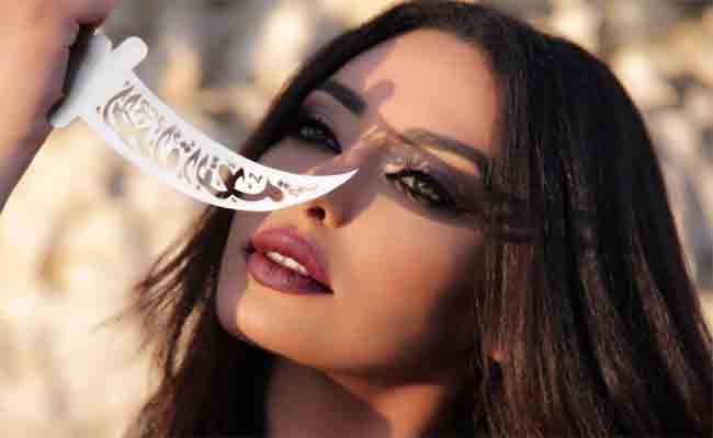 كاميليا ورد تطلق