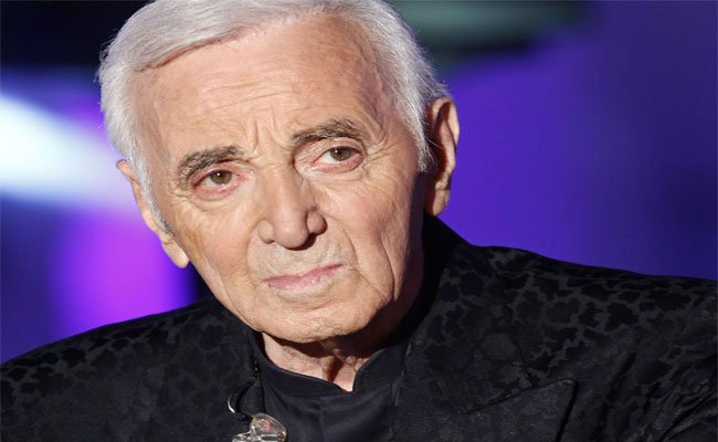 فرنسا تودع الأسطورة شارل أزنافور