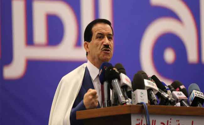 غول يؤكد أن حزب تجمع أمل الجزائر يساند بوتفليقة