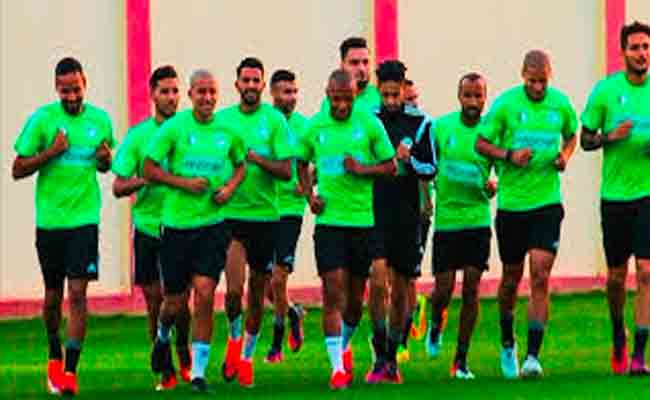 مفاجآت في قائمة الخضر الجديدة