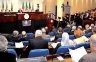 مجلس الأمة يصادق بالأغلبية على مشروع قانون المالية لسنة 2019