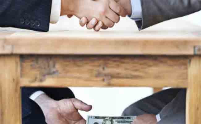 متابعة مير طافراوي في قضية رشوة وسوء استغلال الوظيفة بوهران
