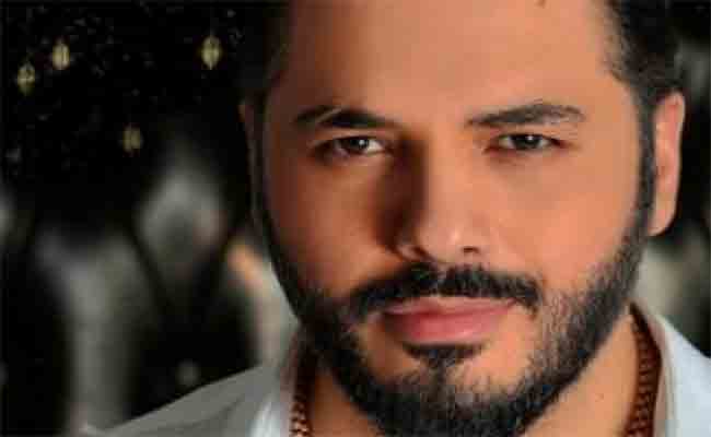 رامي عياش يفتك جائزة أفضل مطرب عربي في حفل