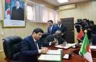 توقيع زيتوني و نظيره الأنغولي على اتفاقية تعاون في مجال التكفل بالمجاهدين