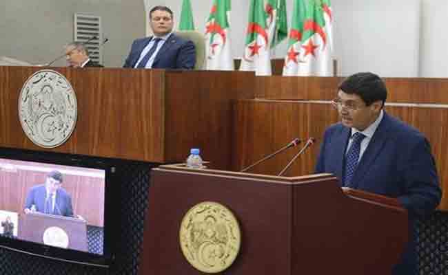 زيتوني يؤكد أن ملف الاعتراف بالمجاهدين والشهداء