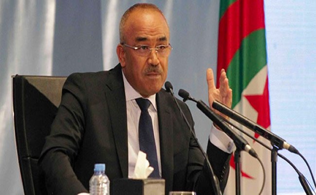 بدوي : مشروع النص التنظيمي المتعلق بالأمين العام للبلدية وضع على