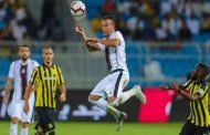 بن العمري يجدد عقده مع الشباب