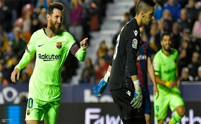 ميسي يقود برشلونة لاكتساح ليفانتي