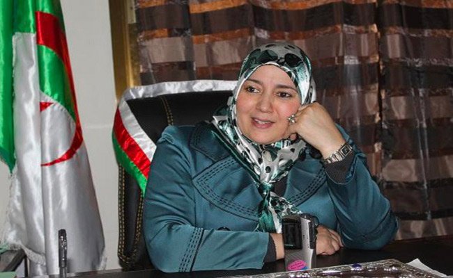 نعيمة صالحي : النضال السياسي للشعب