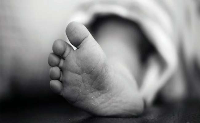 الحكم بـ5 سنوات في حق والد قام بتعنيف ابنه الرضيع المفضي إلى وفاته