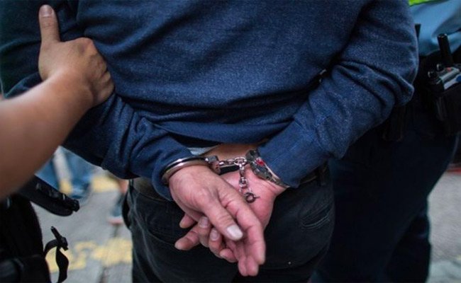 توقيف مجرم مبحوث عنه في أزيد من 30 قضية انتحل هوية شخص متوفي