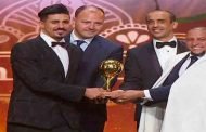 تتويج بونجاح بالكرة الذهبية الجزائرية