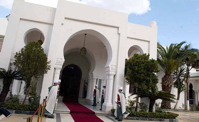رئيس الجمهورية يستدعي الهيئة الناخبة ليوم 18 أبريل 2019 للانتخابات الرئاسية