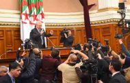 تنصيب  أعضاء مجلس الأمة الجدد و تجديد الثقة في بن صالح رئيسا للمجلس