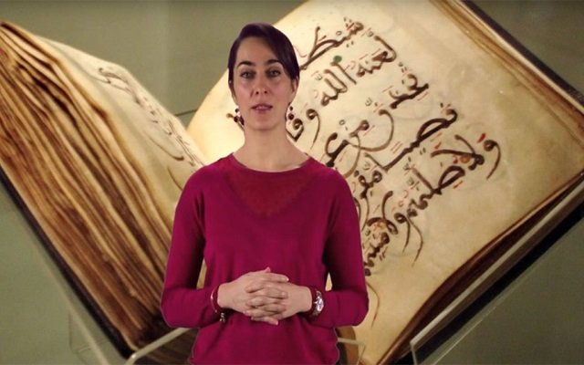 جزائرية تريد إنشاء مسجد يسمح بالاختلاط بين المرأة والرجل في فرنسا
