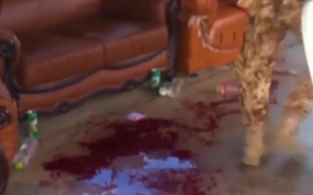 الحوثيون يضربون عشرة عصافير بطائرة درون