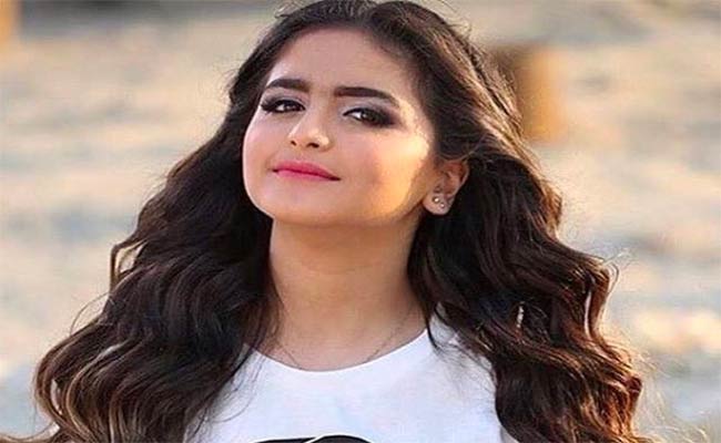 حلا الترك تقدم تجربة تلفزيون الواقع على