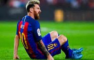 ميسي يصاب وصدمة في برشلونة