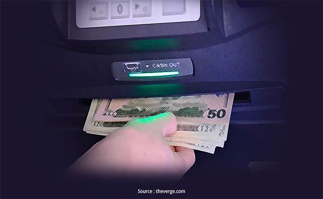 قام باختراق موزع للنقود وسحب مليون دولار