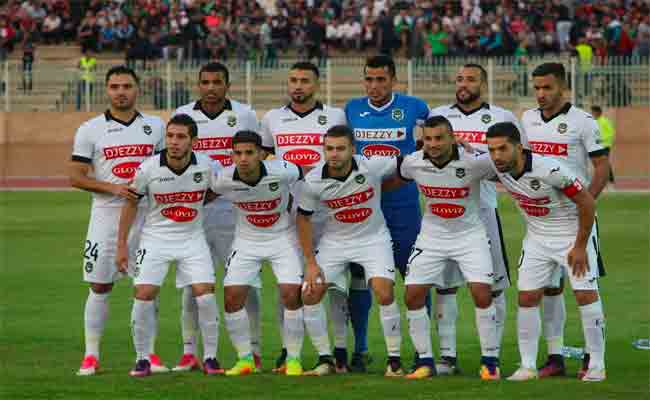 وفاق سطيف يتأهل لنصف النهائي