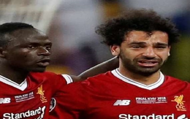 تحقيق بشأن هتافات عنصرية ضد نجم ليفربول  محمد صلاح