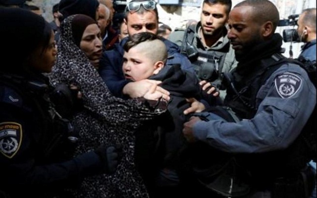 حرام عليكم حلال علينا طرد أسرة فلسطينية من منزلها في القدس وتسليمه للمستوطنين