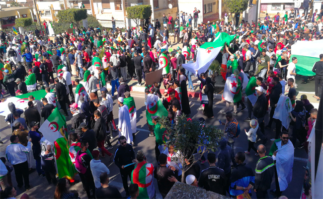 الحراك الشعبي في أسبوعه الخامس : خروج الملايين لحماية روح الحراك
