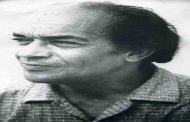 الفنان الفلسطيني زكي سلام يفتك الجائزة الأولى 
