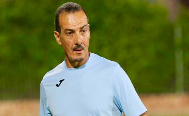 نبيل نغيز يعاقب لاعبين من الوفاق