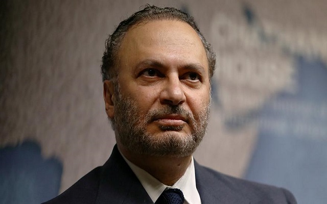 وزير إماراتي يدعو العرب إلى التطبيع مع إسرائيل