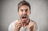 ما هي العلامات التي تدلّ على انكم تعانون من الانهيار العصبي؟