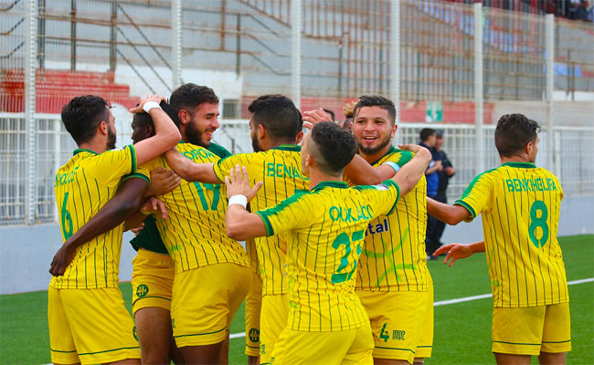 اعتفال لاعبين من شبيبة القبائل