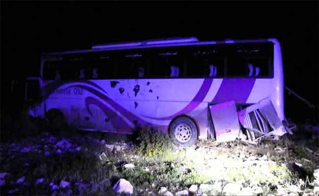 انحراف حافلة لنقل المسافرين بتبسة يخلف 12 مصابا