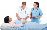 تعرّفي على الأعراض الطبيعية في مرحلة ما بعد الولادة